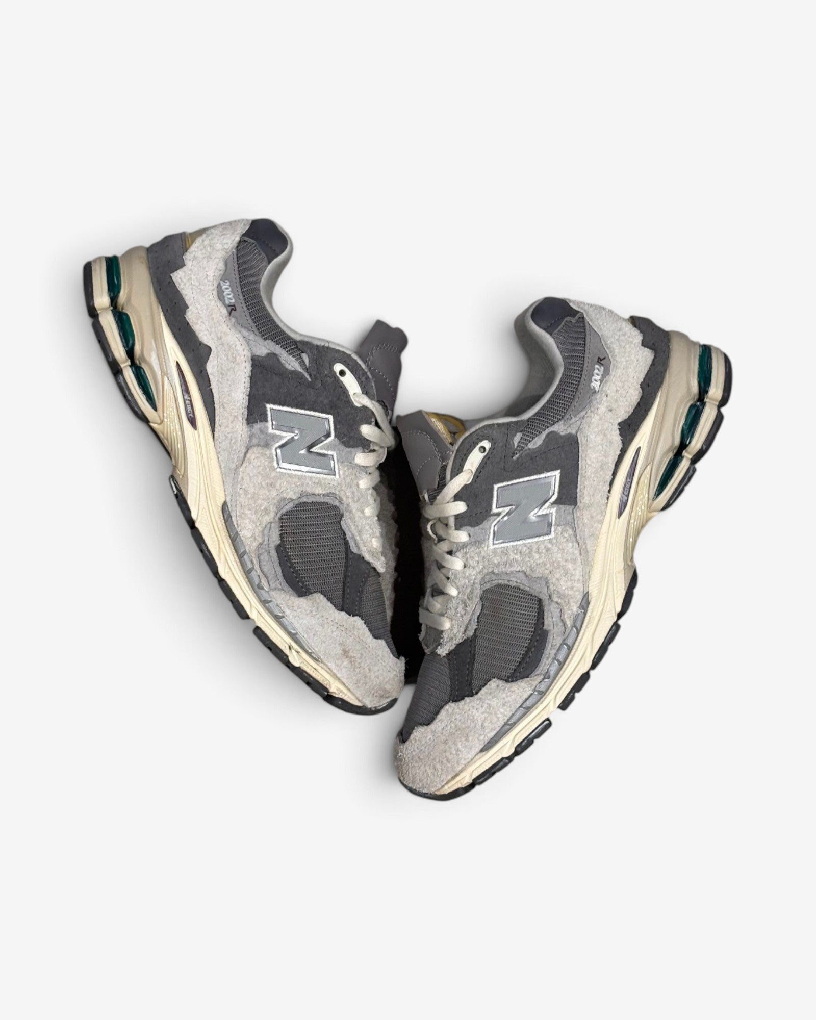 New Balance 2002R Protection Pack Rain Cloud - EU 44